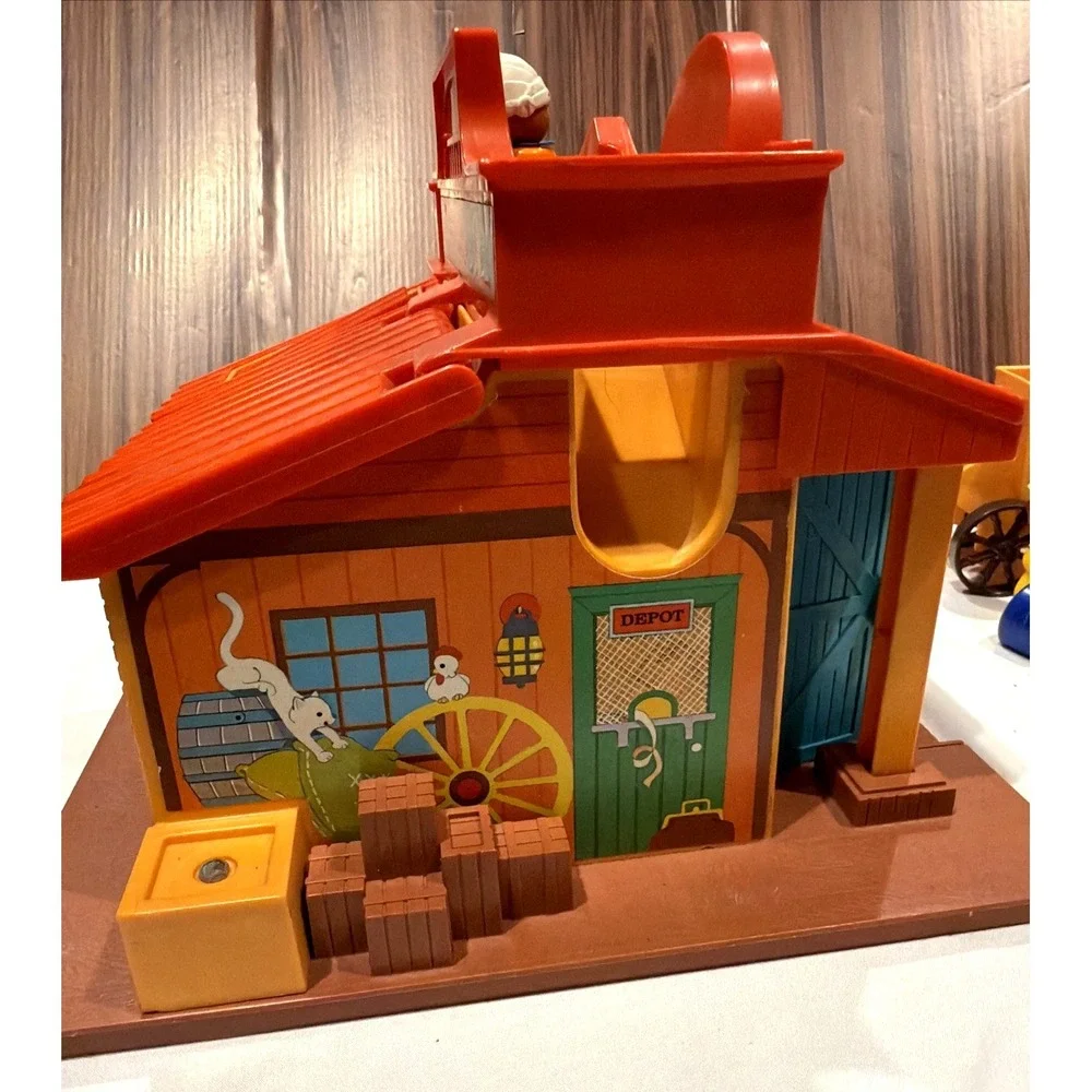 Vintage Fisher Price Little People #934 Western Town Playset 1982 Playset Horse
